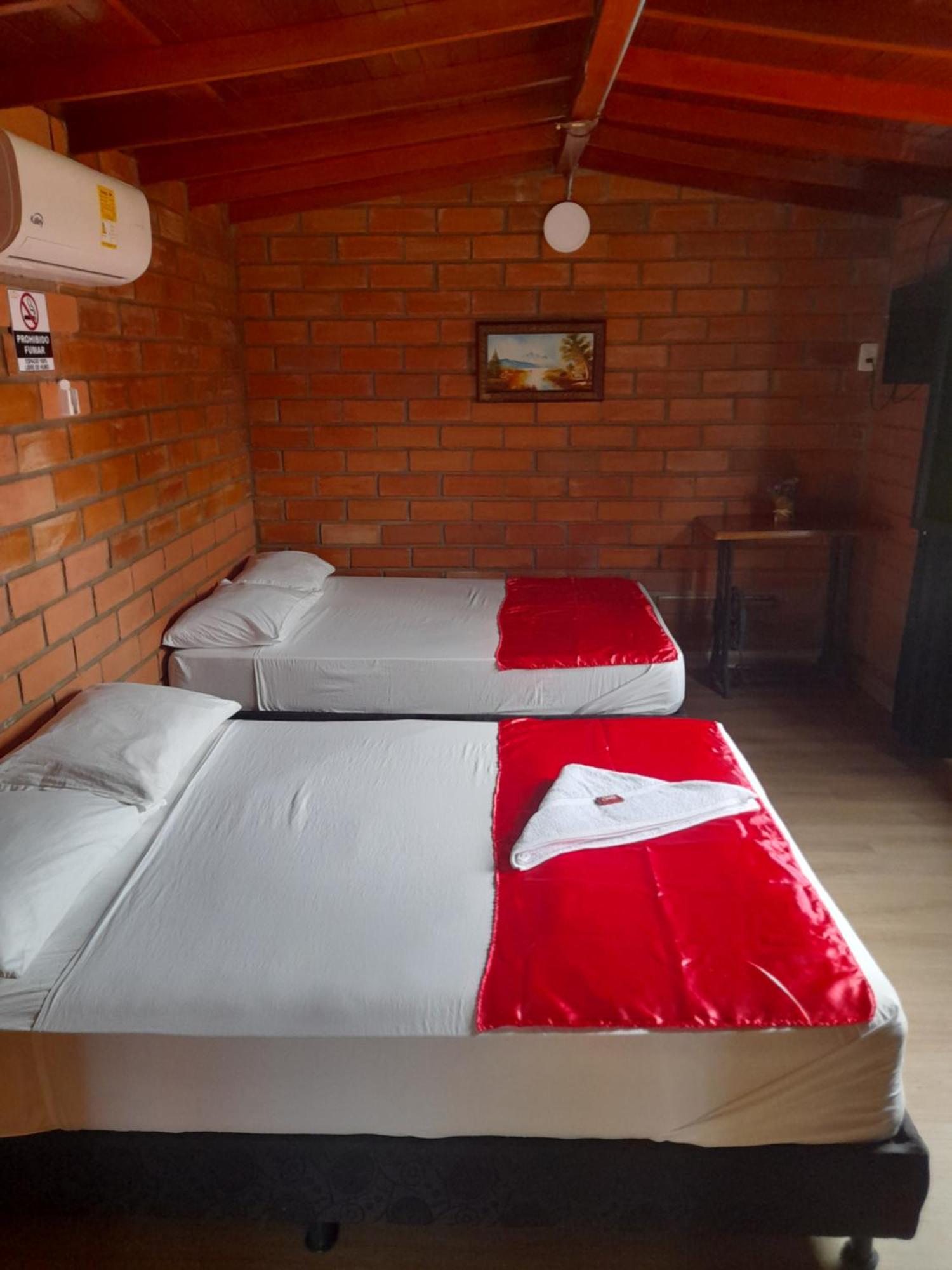 Hotel Boutique Los Gentiles Santa Fe de Antioquia Quarto foto